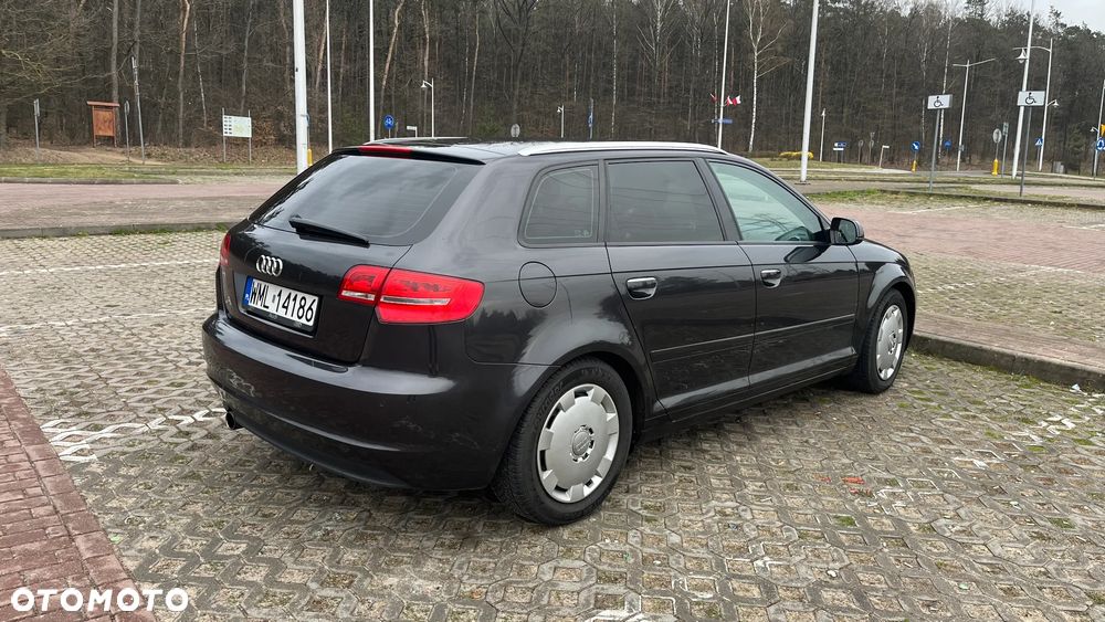 Audi A3 Sportback - 7