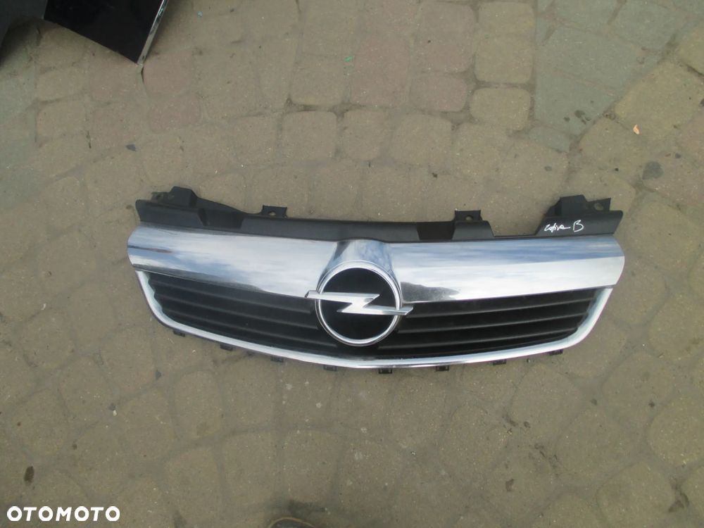 Atrapa grill OPEL ZAFIRA B EUROPA