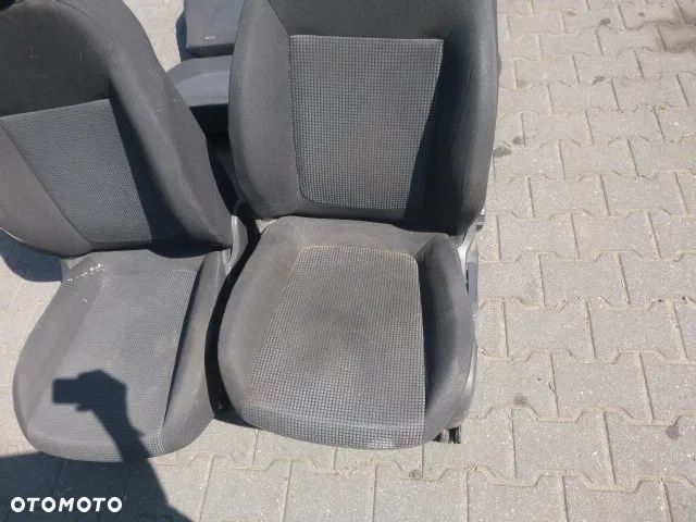 FOTEL FOTELE LEWY PRZÓD PRAWY PRZÓD + TYLNA KANAPA OPEL CORSA D 5D - 14