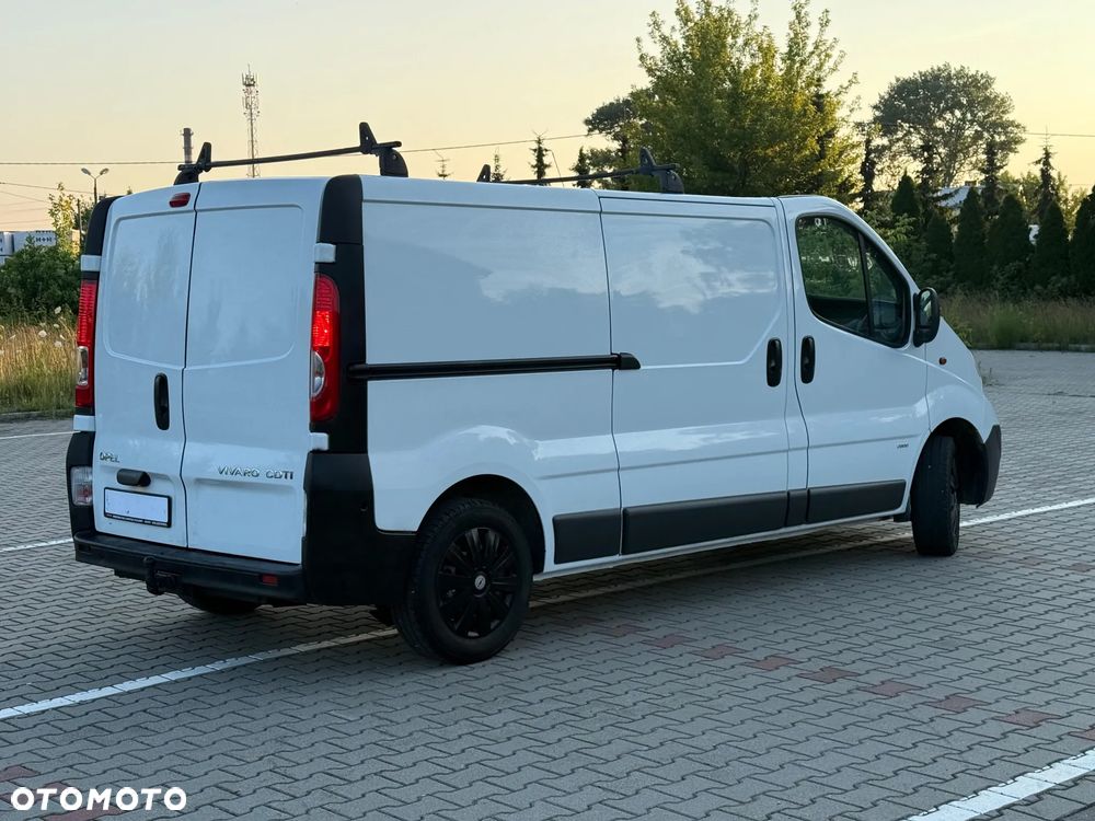 Opel VIVARO - 10
