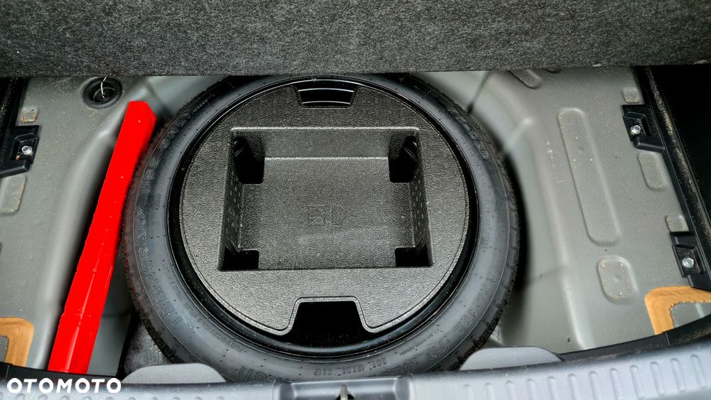 Toyota Yaris 1.5 Comfort - 23