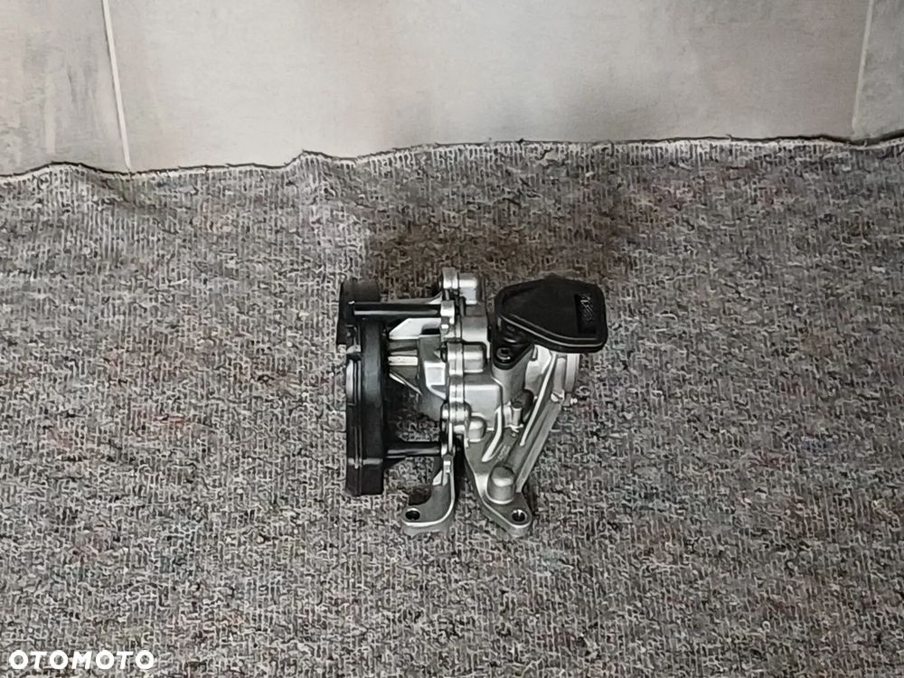 NR 603 Pompa oleju Opel Astra K 1.6CDTI 136PS 55509127 - 2