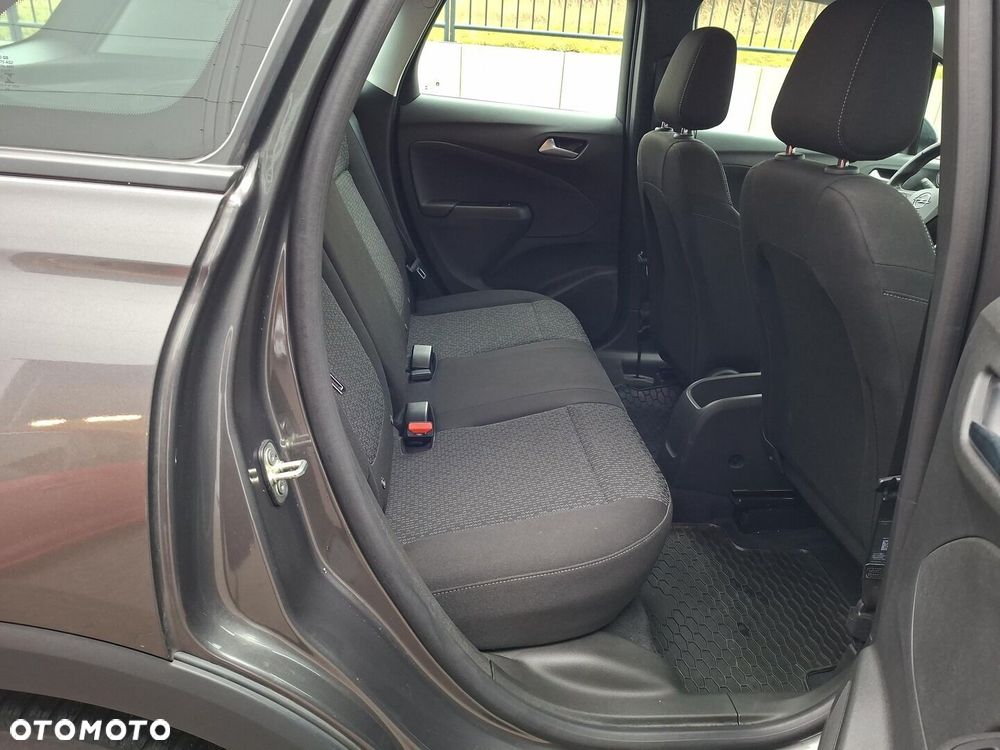 Opel Crossland - 12