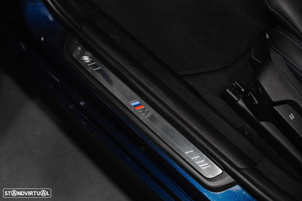 BMW 320 e Pack M Auto - 35