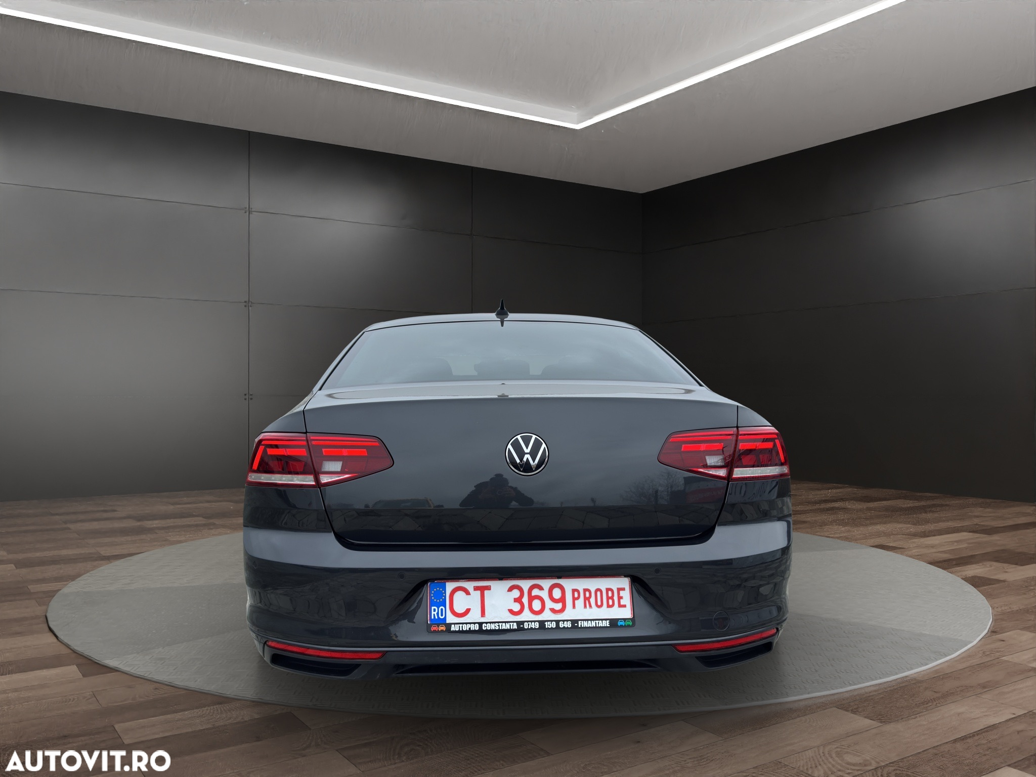 Volkswagen Passat 2.0 TDI SCR DSG Business - 15