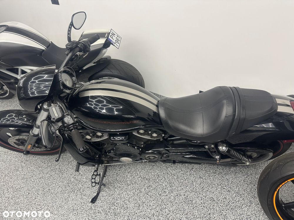 Harley-Davidson V-Rod Night Rod - 13