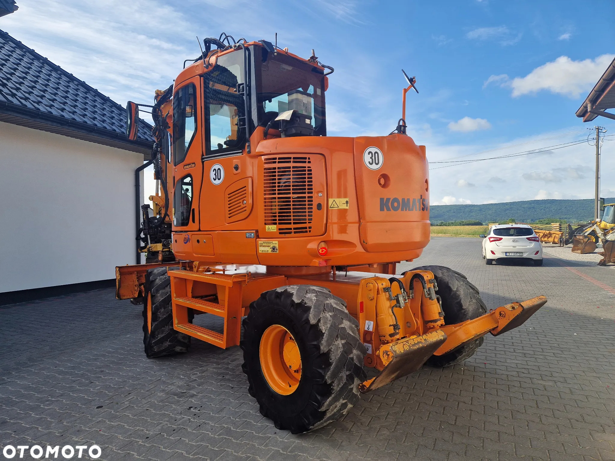 Komatsu PW118MR - 4