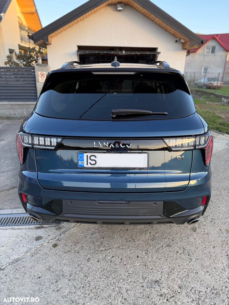 Lynk&Co 01 - 11