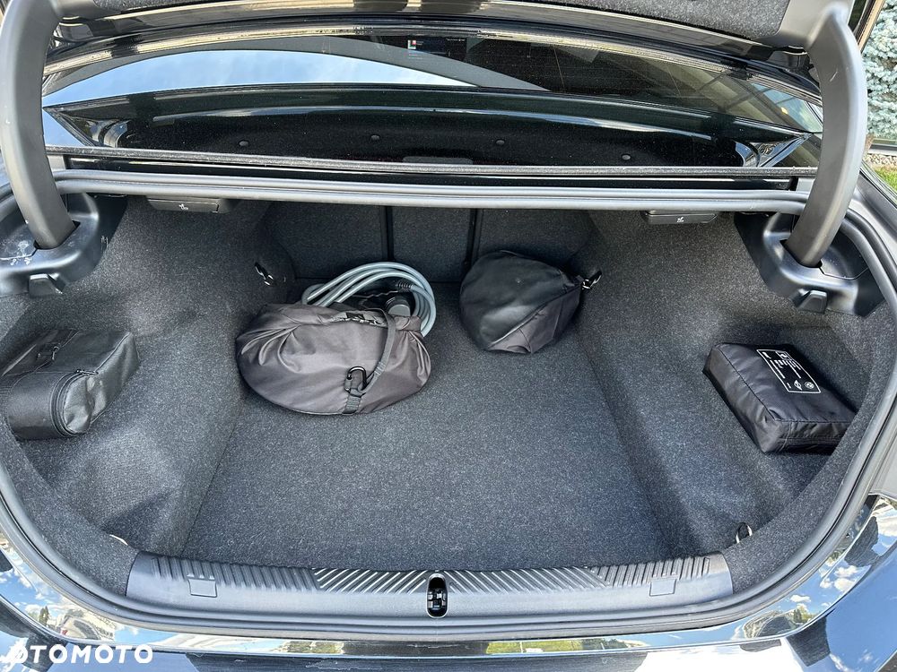 BMW M5 PHEV - 25
