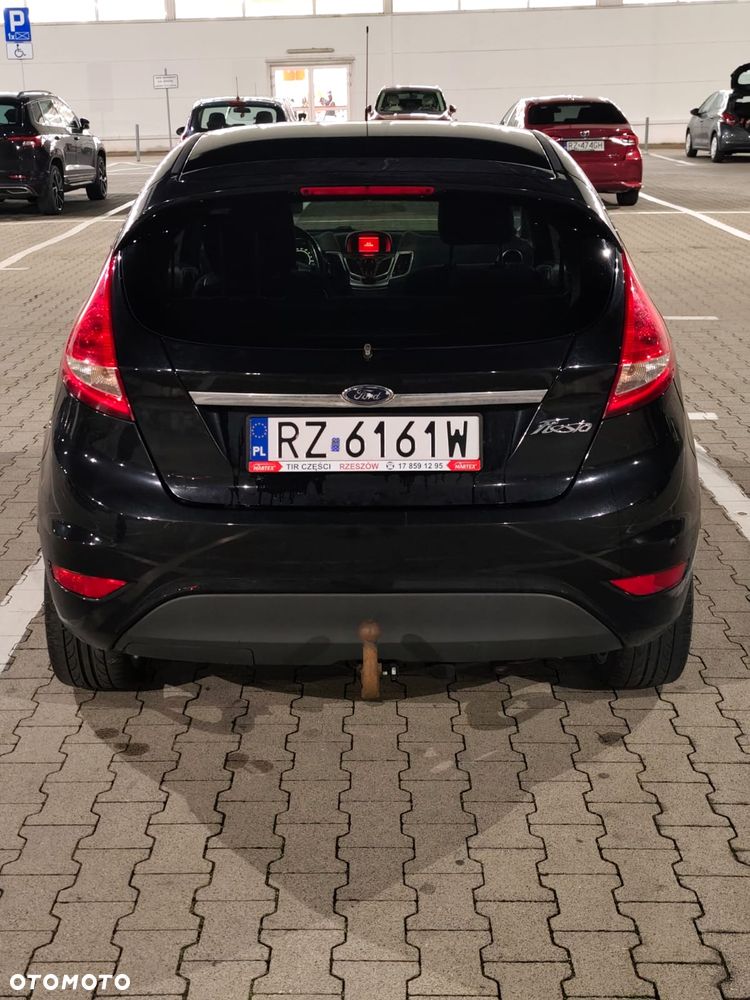 Ford Fiesta 1.6 Titanium - 3