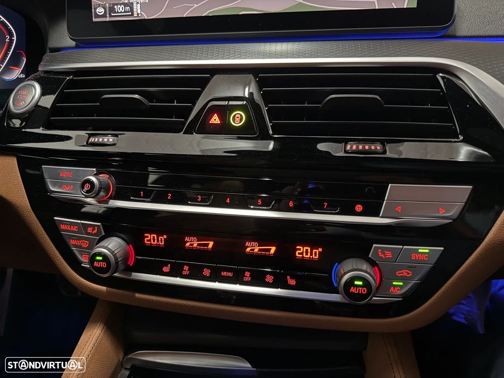 BMW 520 d Pack M Auto - 41