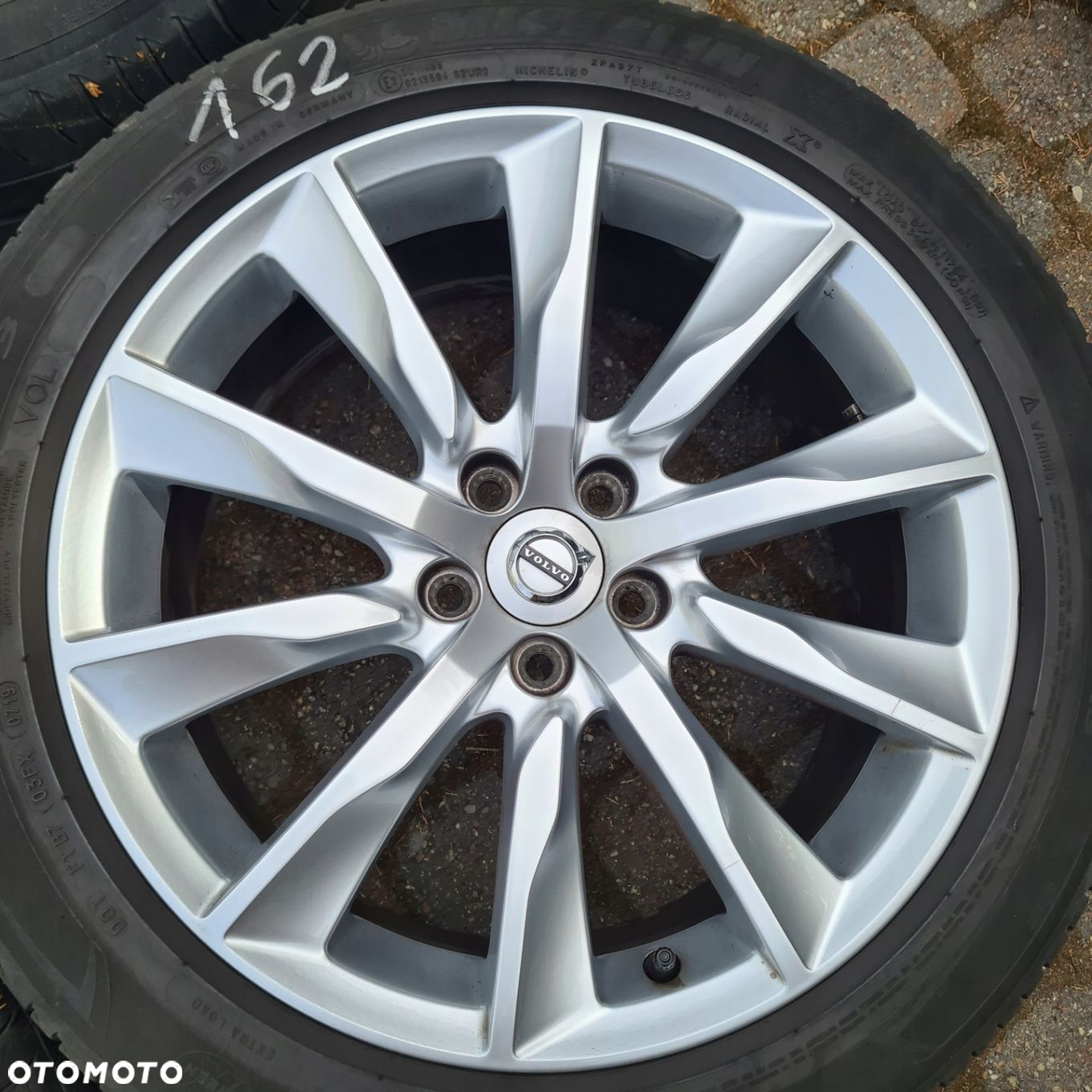 LATO KOŁA 18 ORYGINAŁ VOLVO V90 S90 V60 S60 245/45 R18 - 2