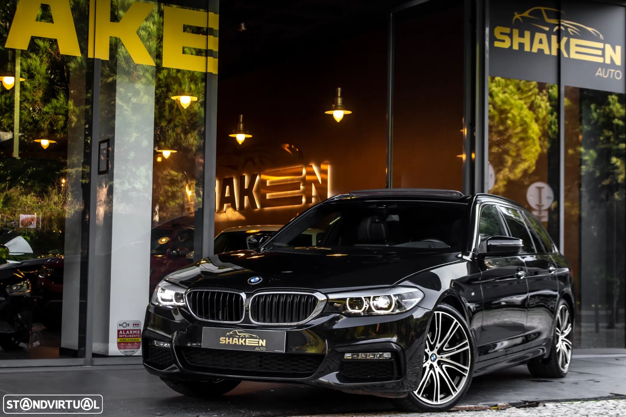 BMW 520 d Touring Aut. M Sport Edition - 1