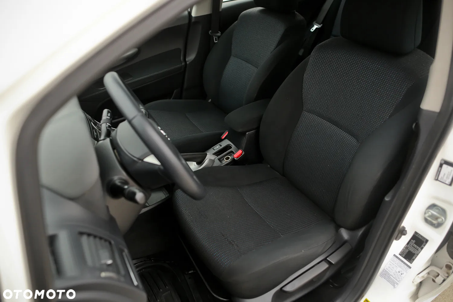 Toyota Auris - 20
