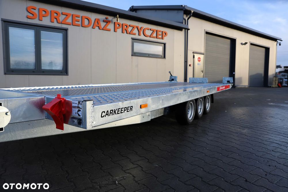 TEMARED /MARTZ CARKEEPER 5820/3 3,5T 580x207cm, Uchylna hydraulicznie , Wypełnienie sklejka+blachy alu, 3 osie, DMC 3500kg ,koła 10 - 11