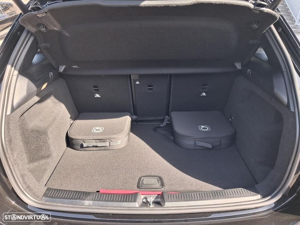 Mercedes-Benz B 250 e - 13