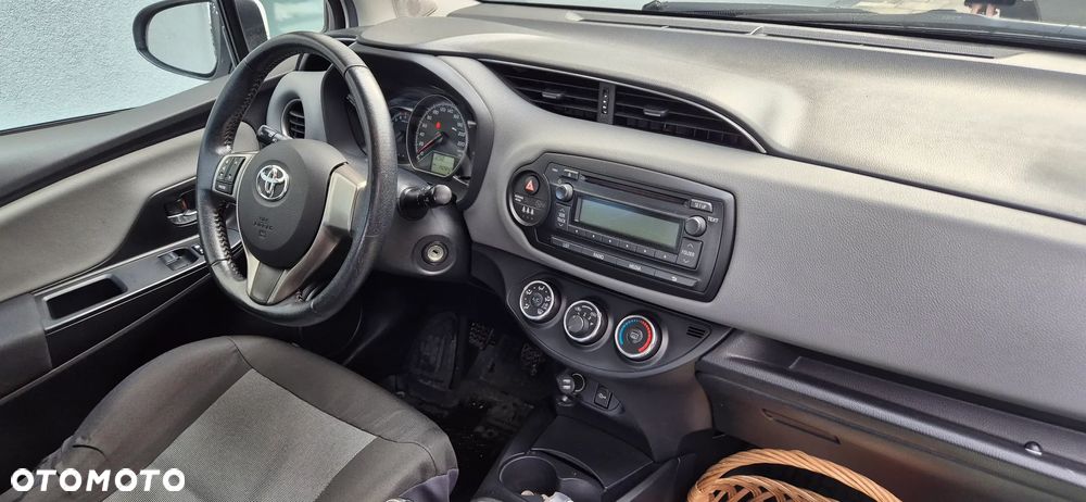 Toyota Yaris 1.0 Active EU6 - 5