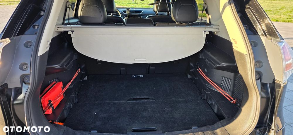 Nissan X-Trail - 10