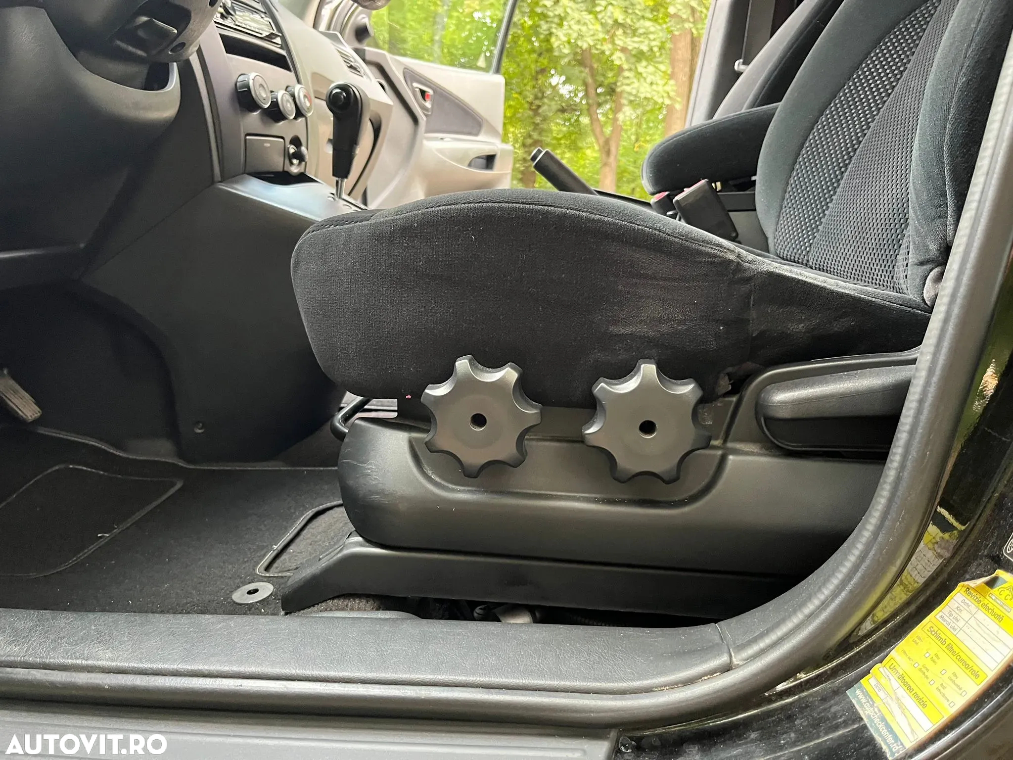 Hyundai Tucson 2.0 CRDI VGT 2WD Automatik GLS - 24