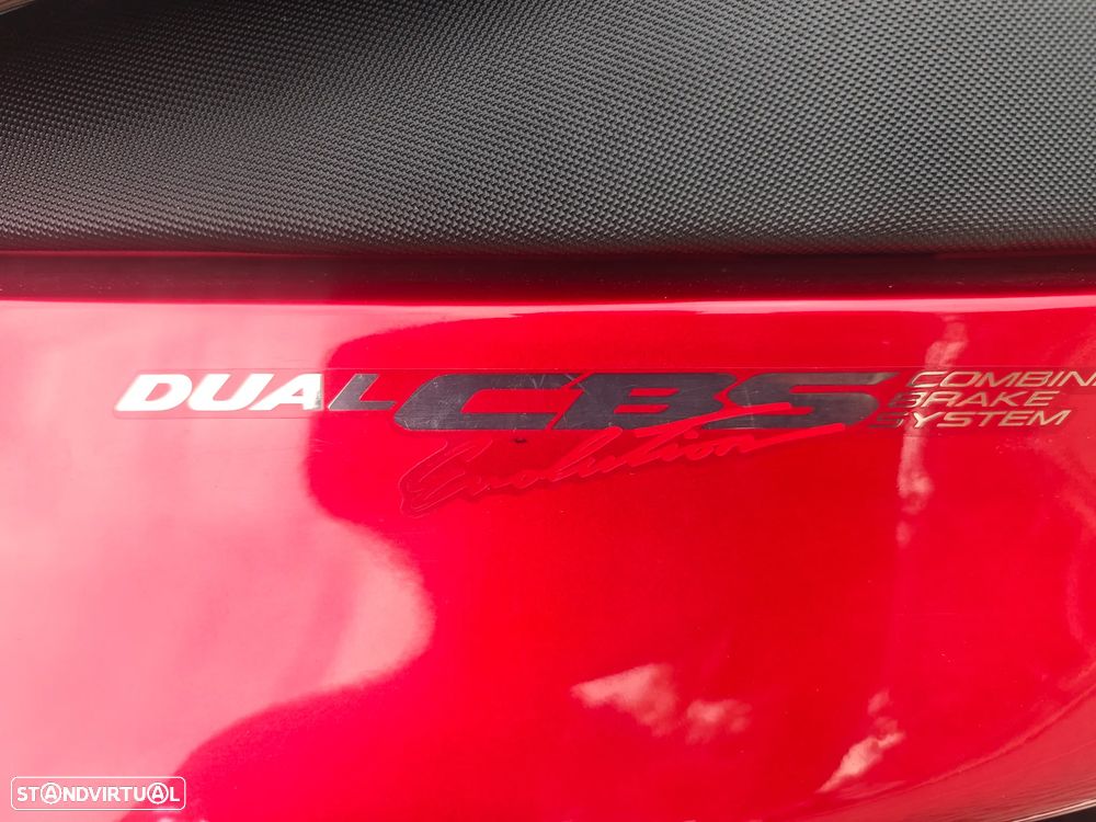 Honda CBR CBR 1100 XX super Blackbird - 9