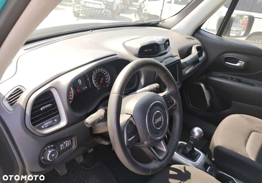 Jeep Renegade - 11