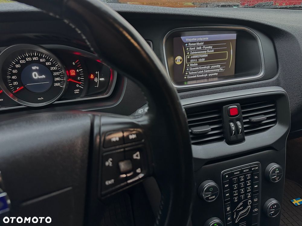 Volvo V40 D2 Kinetic - 13