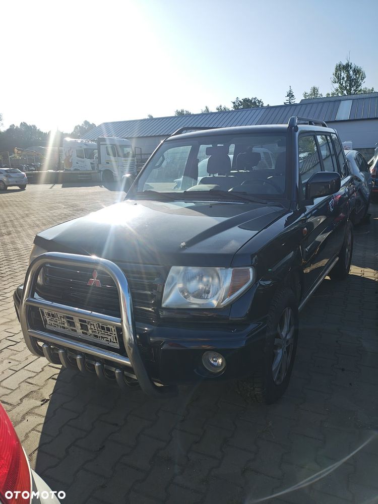 Mitsubishi Pajero Pinin - 1