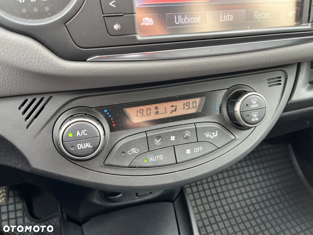 Toyota Yaris 1.33 Premium - 19