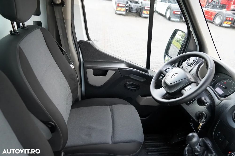 Renault MASTER / BASCULATOR SPATE / 3 LOCURI / DOUĂ TRANSMISII / MANUALĂ / IMPORTATĂ / - 30