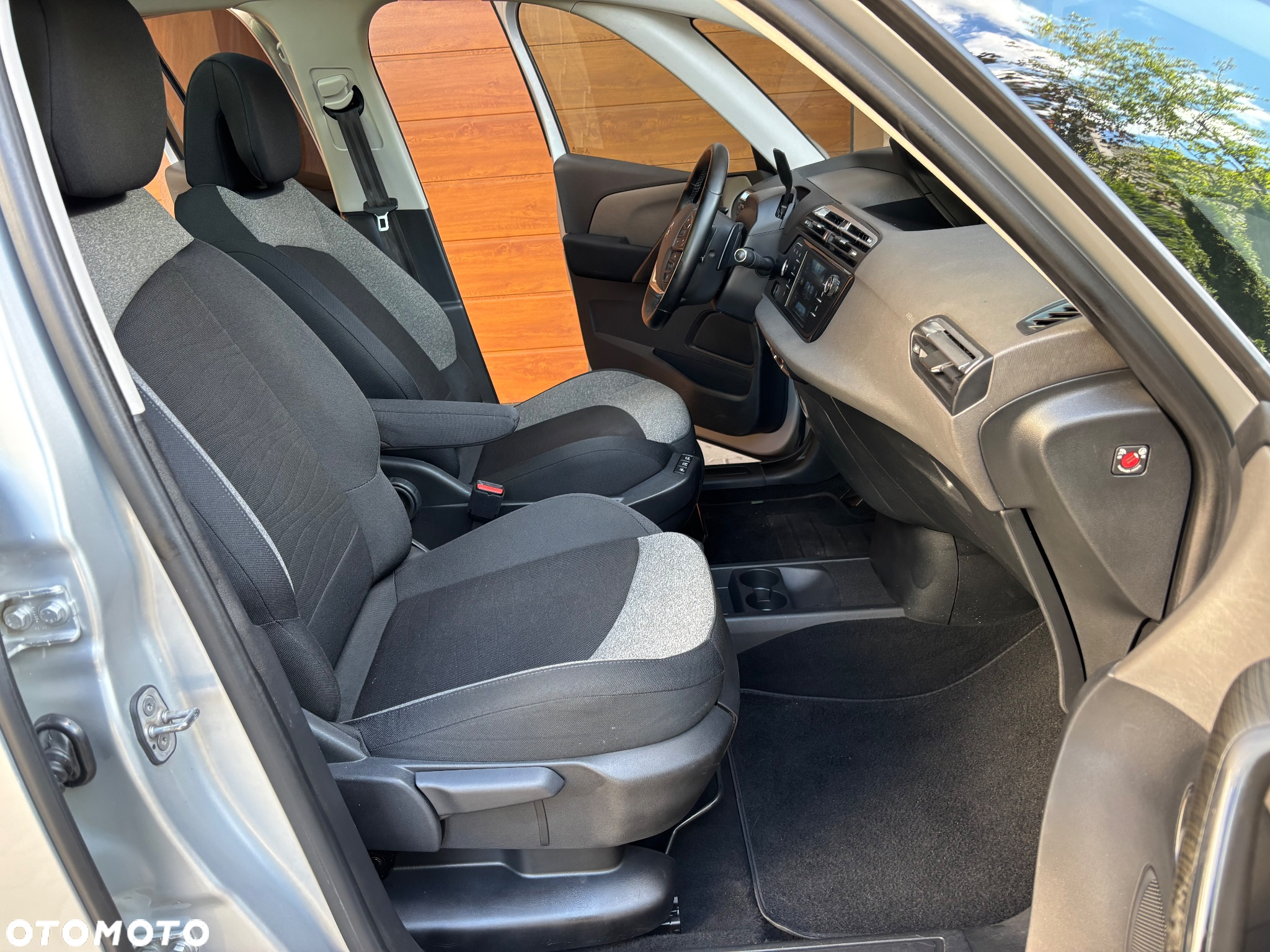 Citroën C4 Grand Picasso 2.0 BlueHDi MoreLife S&S EAT6 - 17
