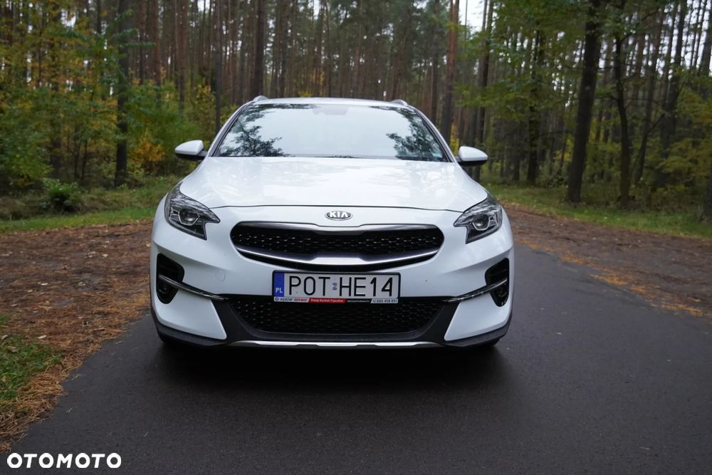 Kia XCeed 1.6 CRDi Eco-Dynamics+(48V Mild-Hybrid) DCT7 VISION - 3