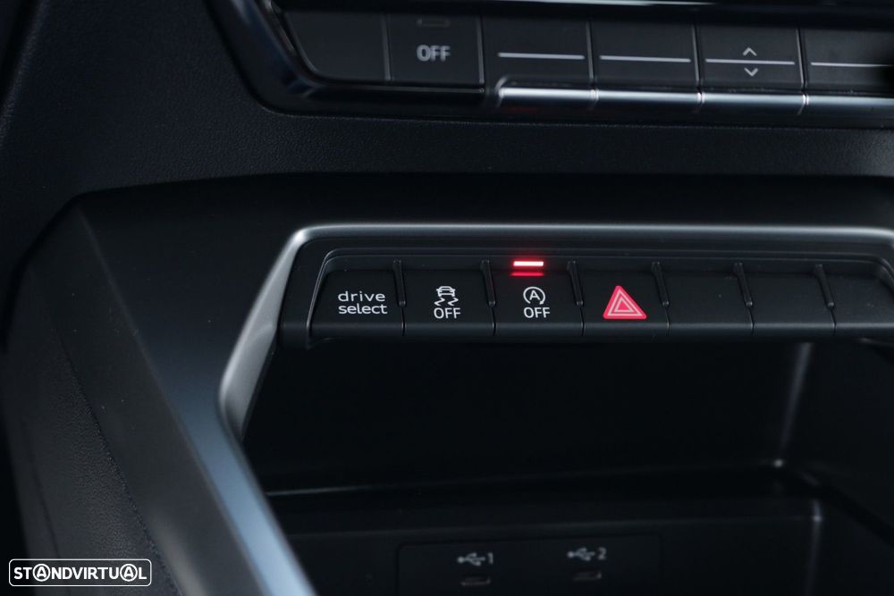 Audi A3 Limousine 30 TDI Advanced - 54