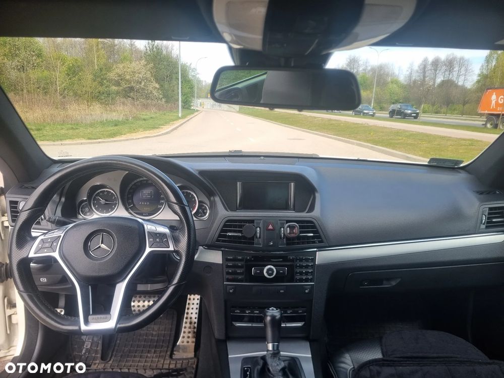 Mercedes-Benz Klasa E - 10