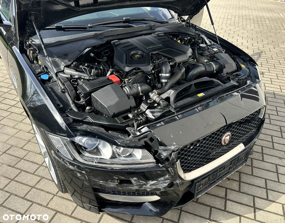 Jaguar XF 30d 300 Sport - 17