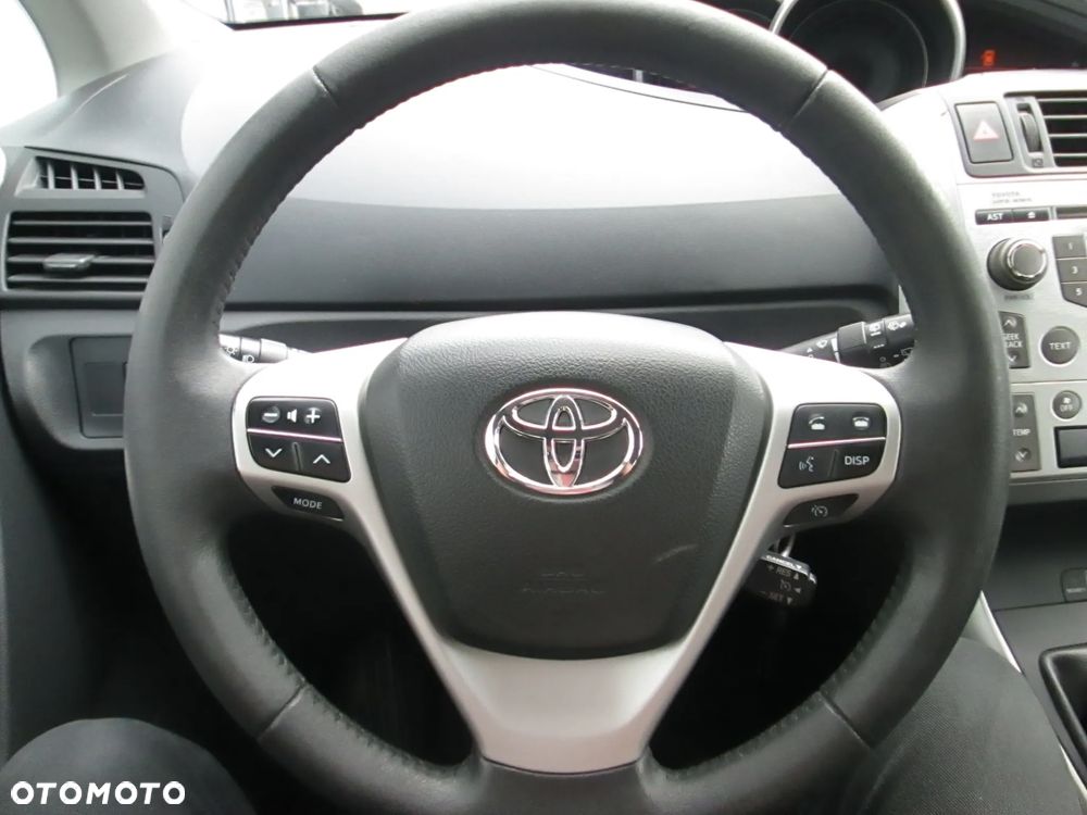 Toyota Verso 2.0 D-4D Life - 16