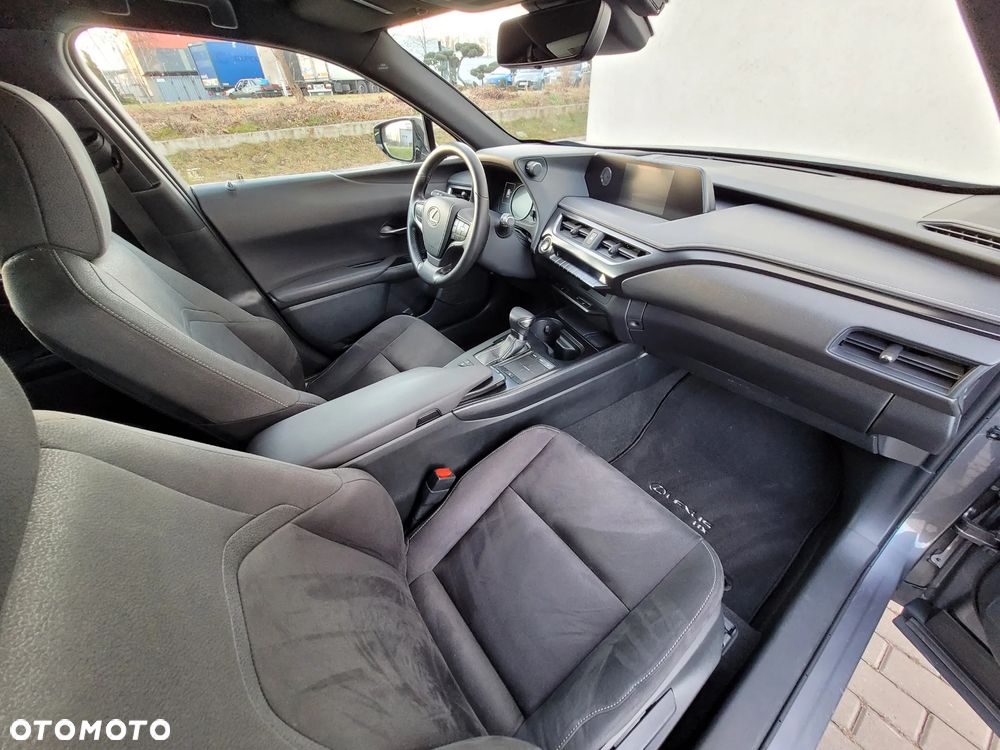 Lexus UX 200 Elegance 2WD - 4