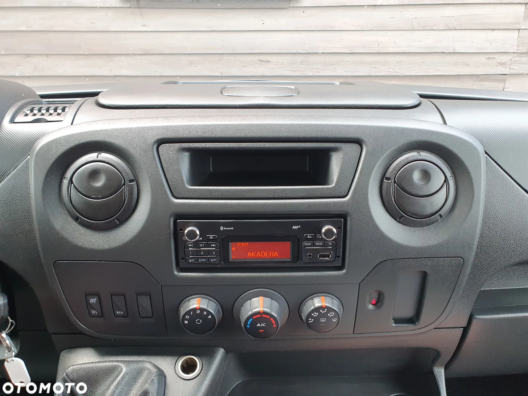 Renault Master - 25