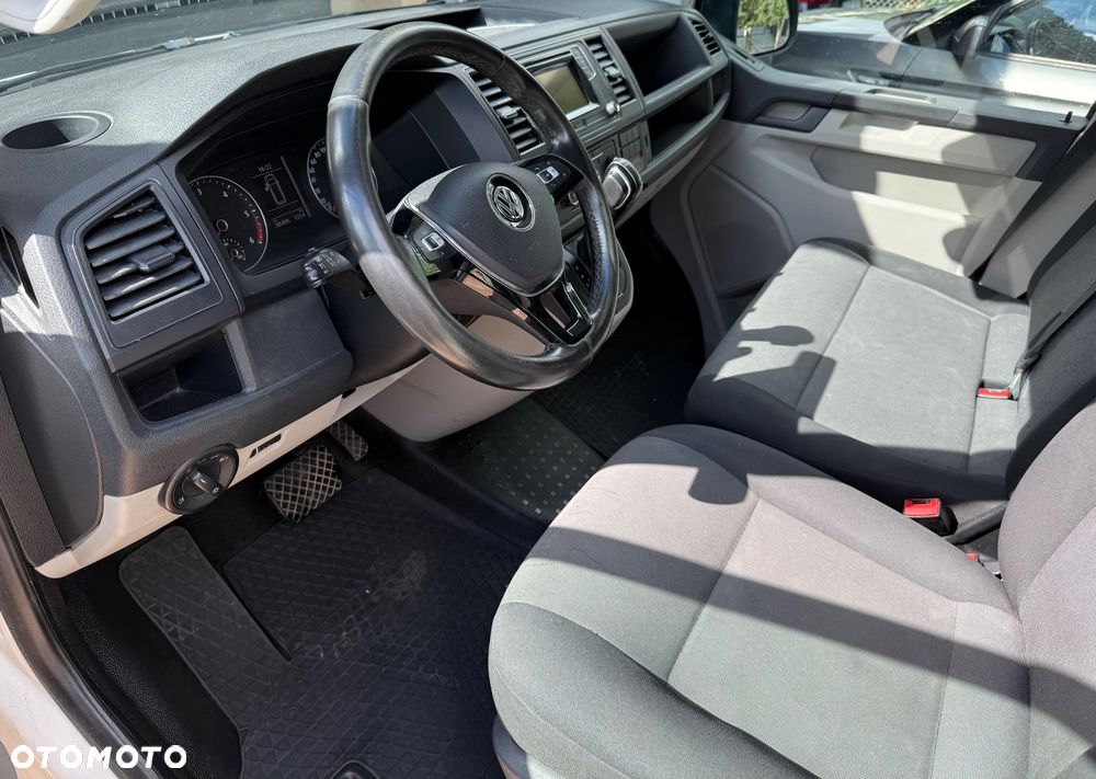 Volkswagen Transporter T6 - 14