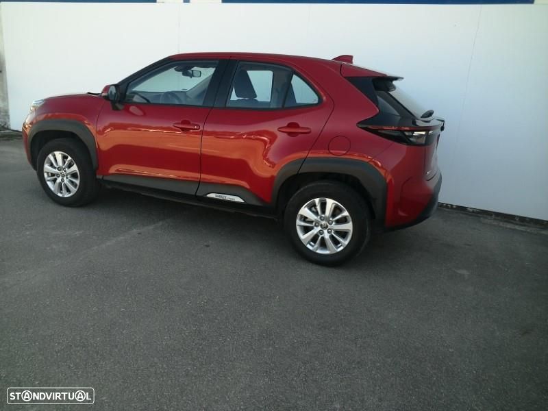 Toyota Yaris Cross 1.5 HDF Comfort Plus - 17