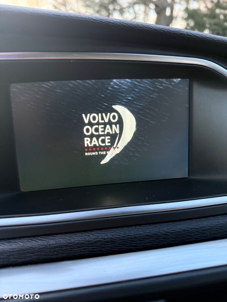 Volvo V40 D4 Ocean Race - 23