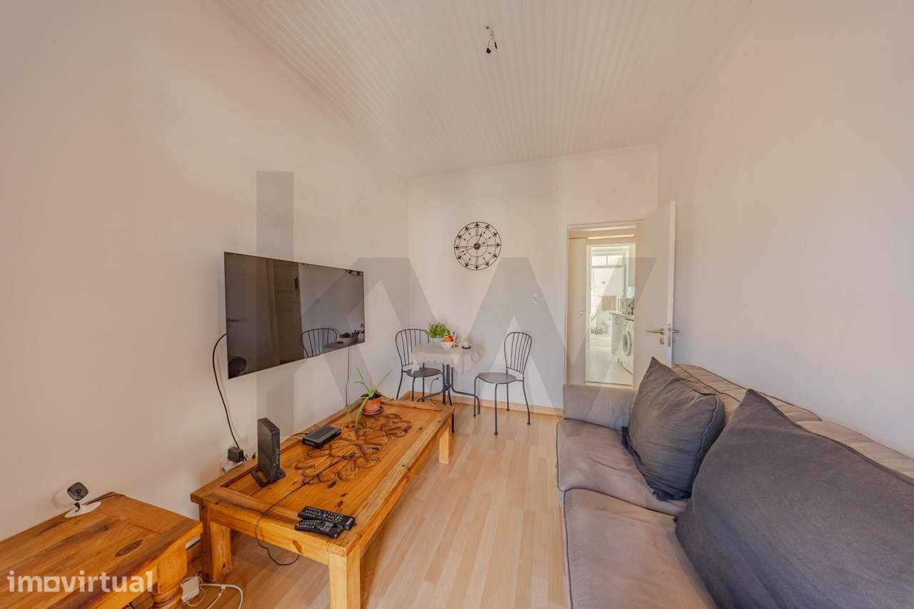 Luminoso T2+1 renovado com Closet e Vista Desafogada – São Vicente - Grande imagem: 4/23