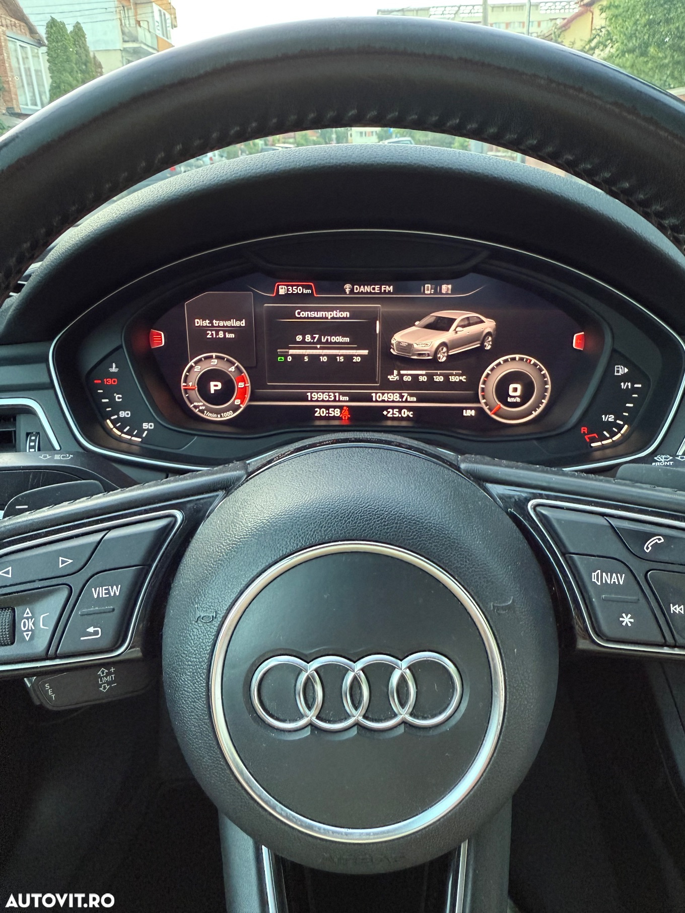 Audi A4 Avant 2.0 TDI S tronic - 10