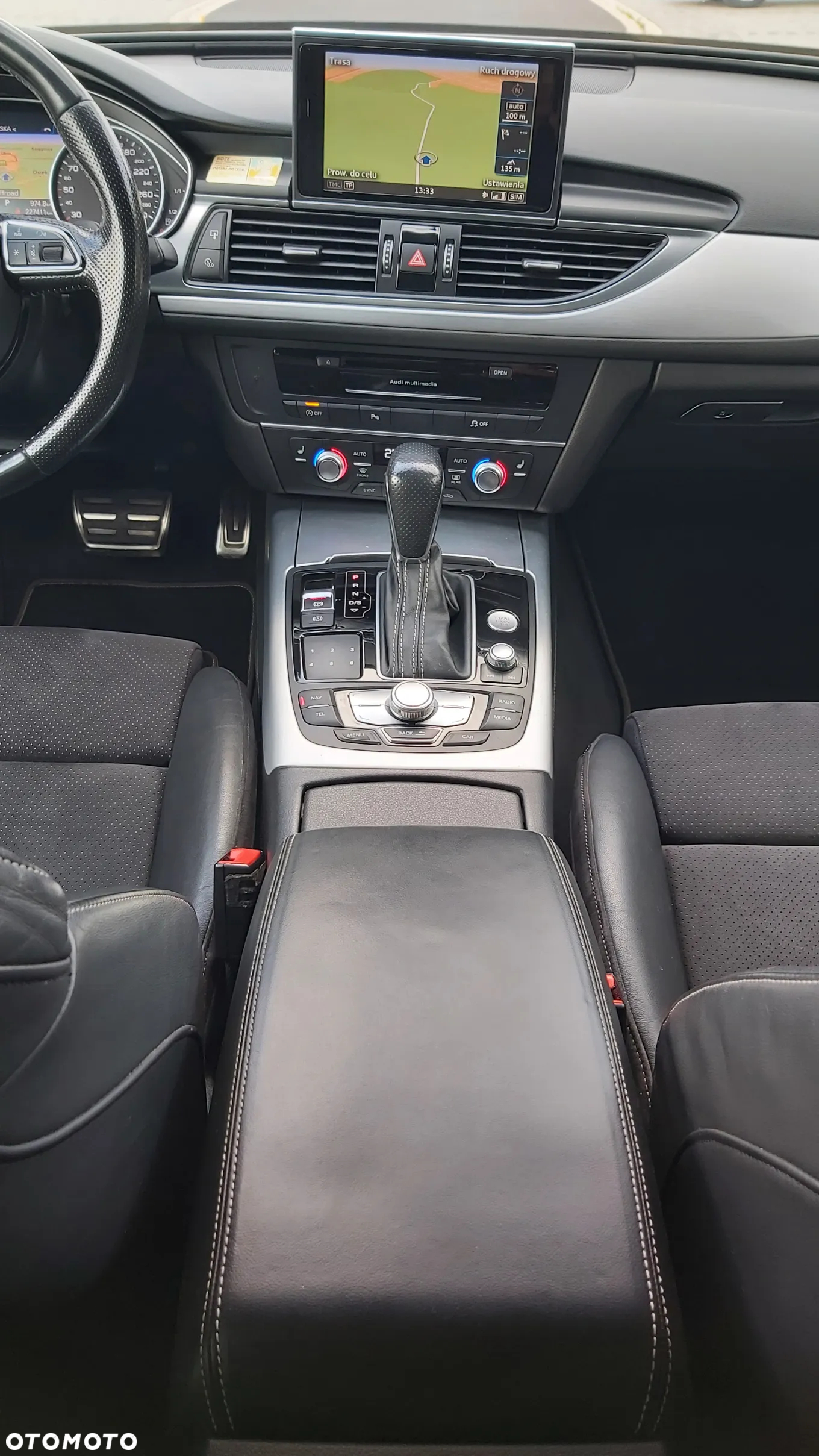 Audi A6 - 6