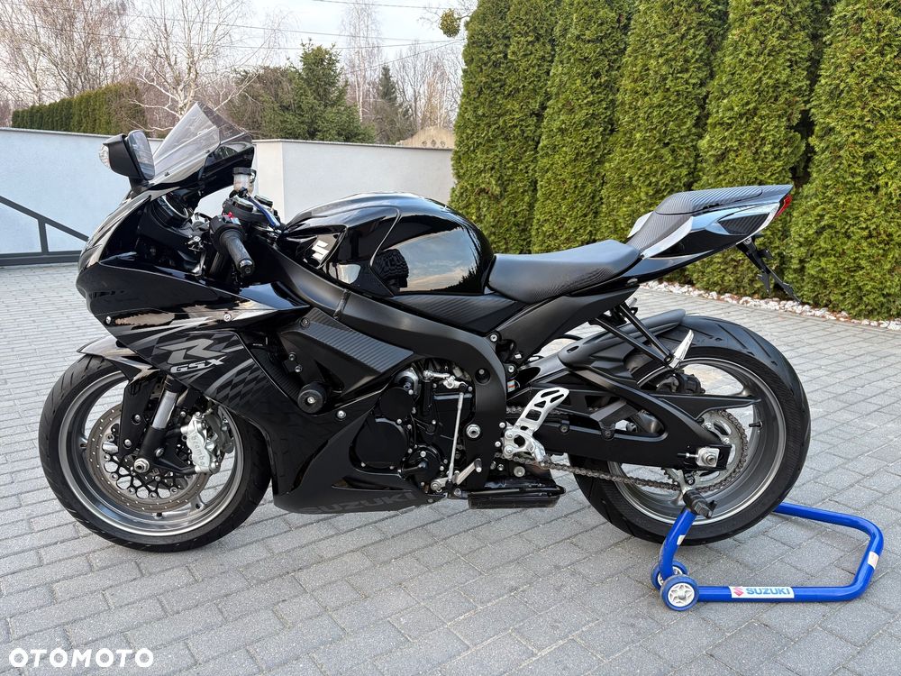 Suzuki GSX-R - 7