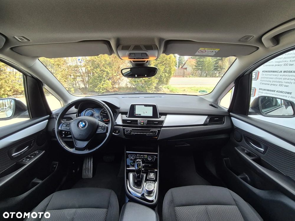 BMW Seria 2 218i Advantage - 20