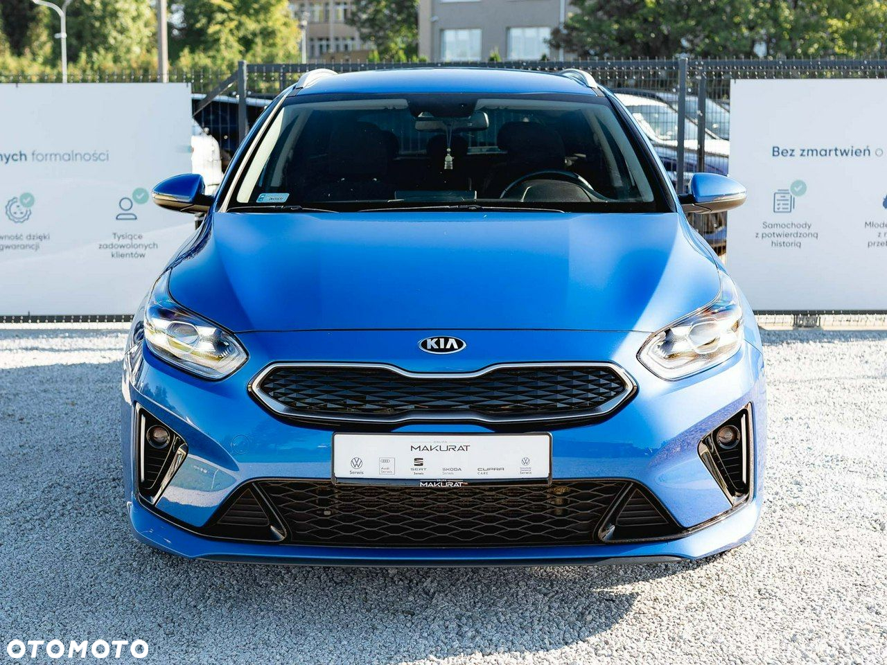 Kia Ceed - 8