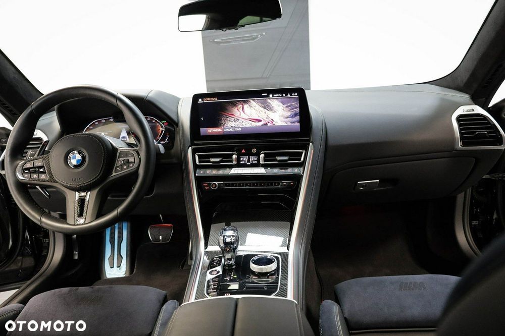 BMW Seria 8 - 23