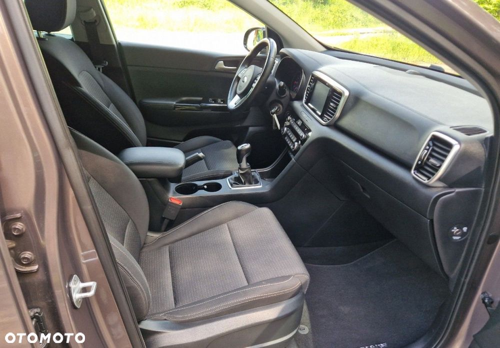 Kia Sportage 1.6 GDI 2WD DREAM-TEAM EDITION - 34
