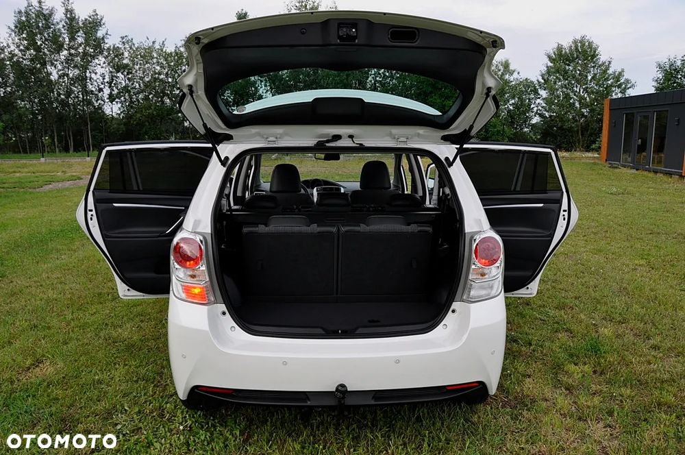 Toyota Verso 1.8 7-Sitzer Executive - 8