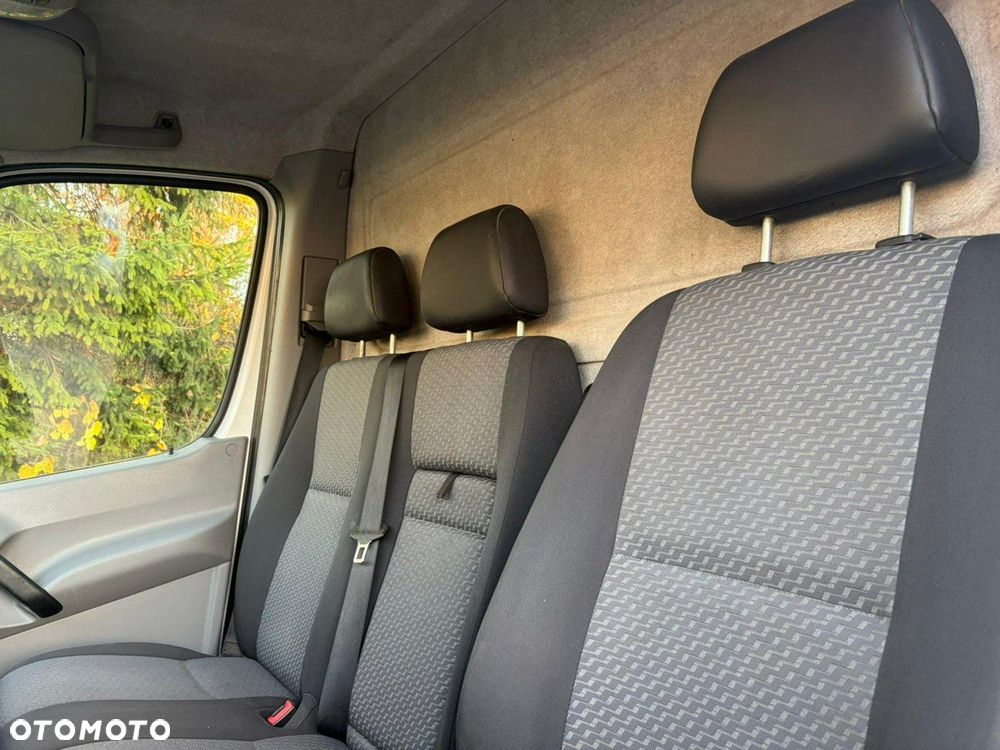 Volkswagen Crafter - 8